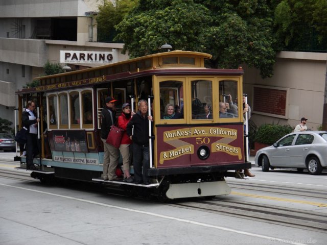 image 20121031_sfo_009a-jpg